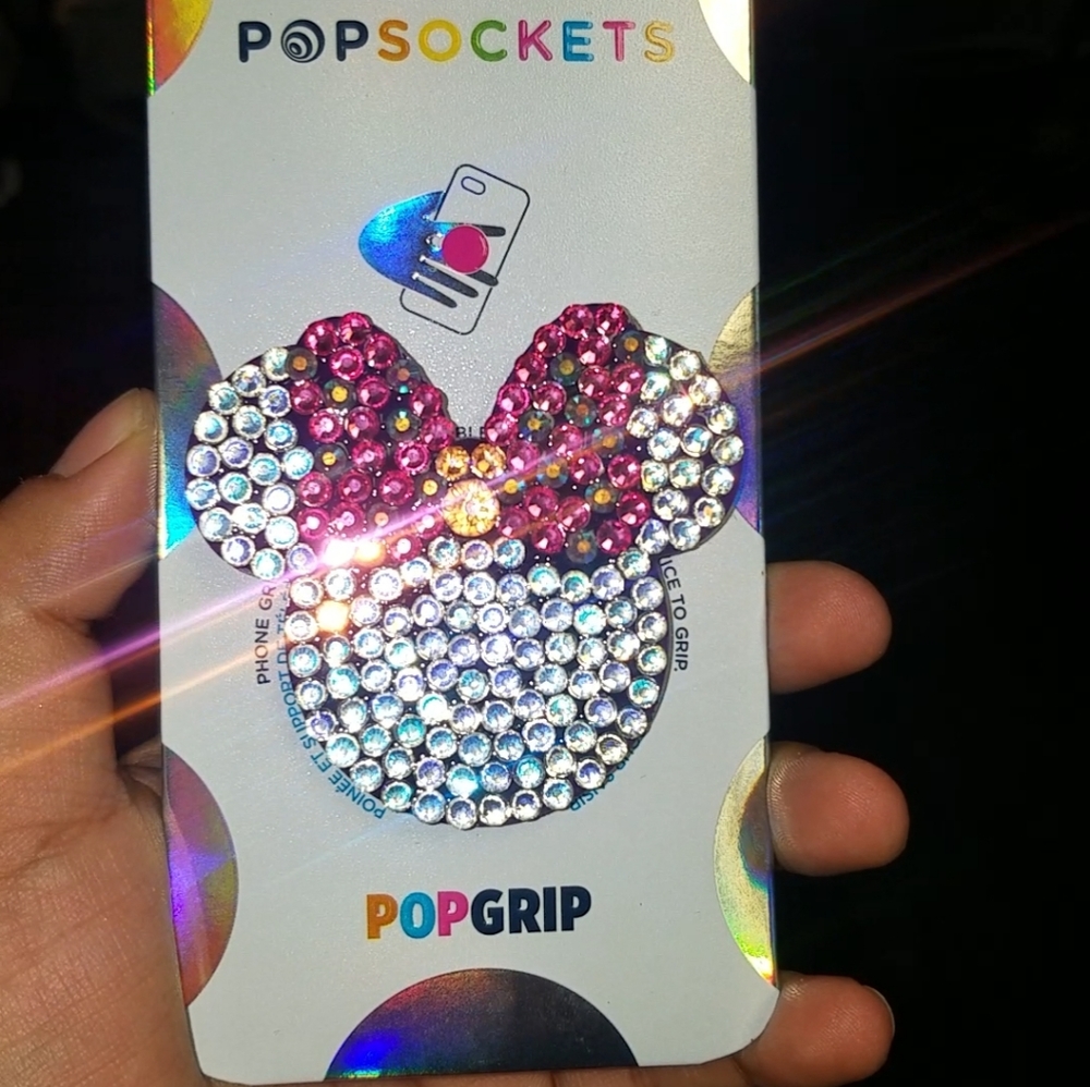 Blinged out minnie mouse head popsocket